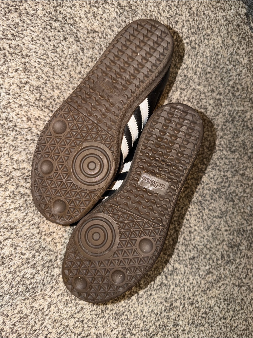 adidas Samba Sneakers - Black/White with Gum Sole - Picture 4 of 5